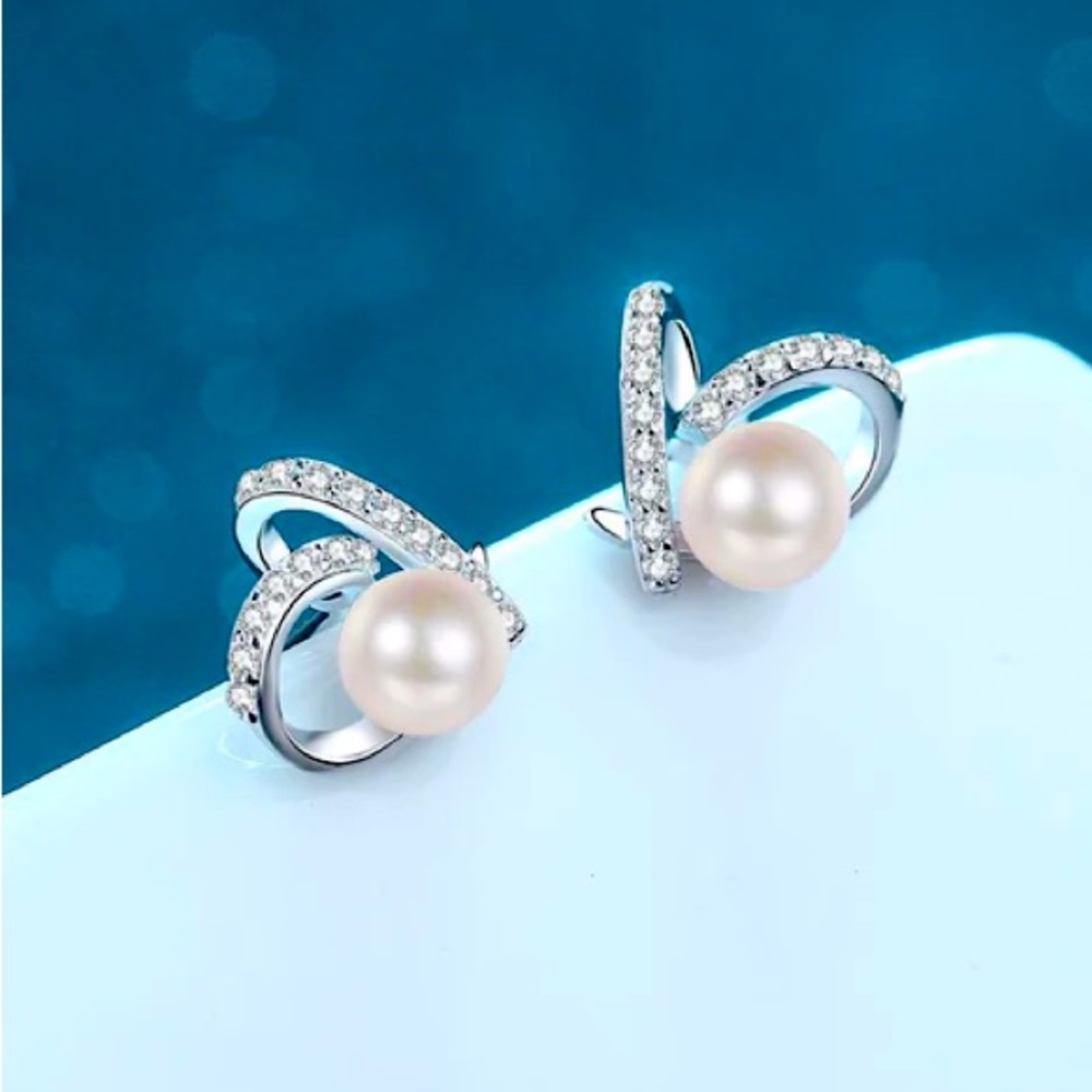 FRESHWATER PEARL ENGAGEMENT STUD EARRING